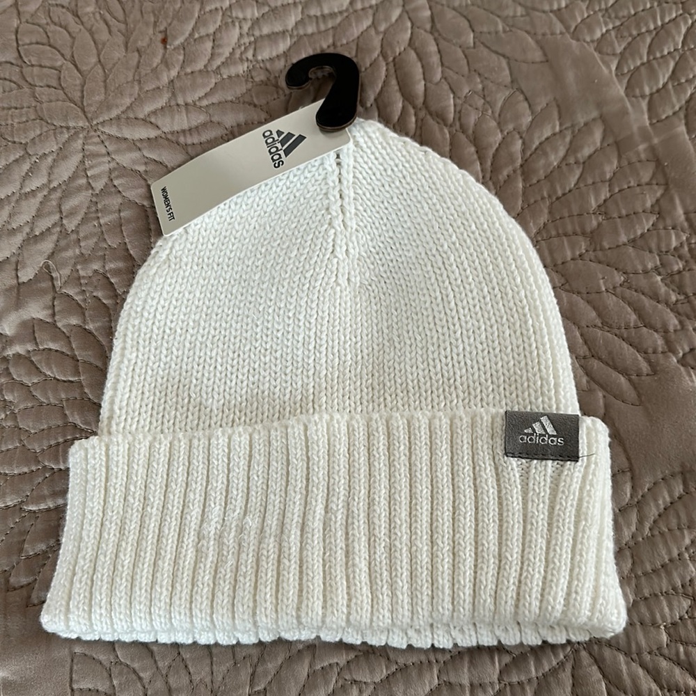 Adidas womens cuffed beanie hat